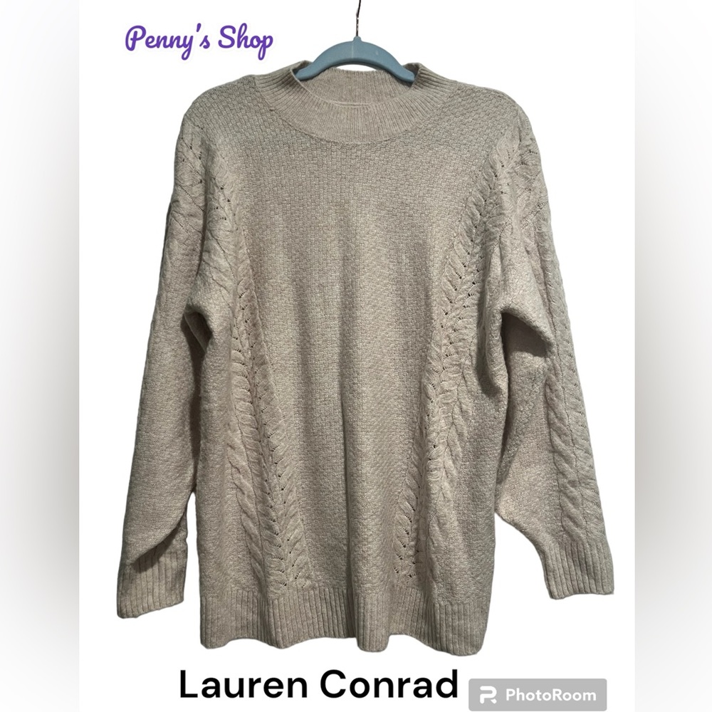 EUC LC Lauren Conrad Women’s Sweater
